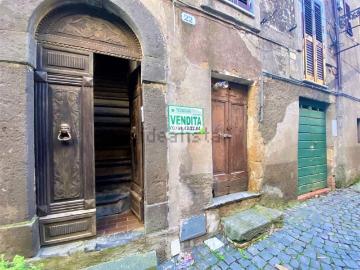Appartamento in vendita di 80 m² in Via Carlo Alberto, 24
