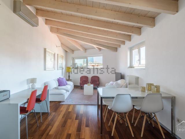 Appartamento in vendita di 80 m² in Via Castelfidardo