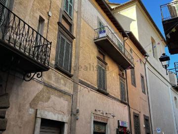 Appartamento in vendita di 80 m² in Via Cassia