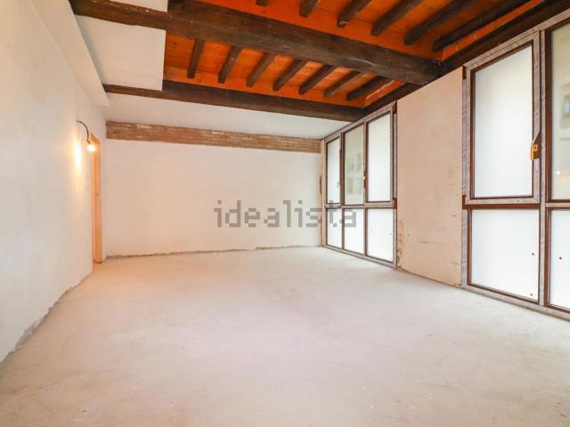 Appartamento in vendita di 80 m² in Via Cavour