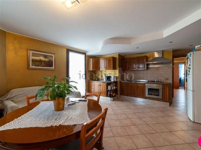 Appartamento in vendita di 80 m² in Via Cervel