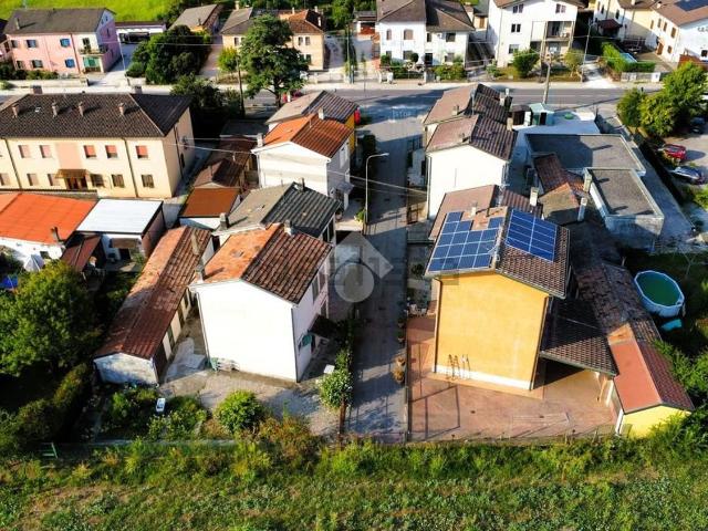 Appartamento in vendita di 80 m² in Via Cesare Battisti, 222