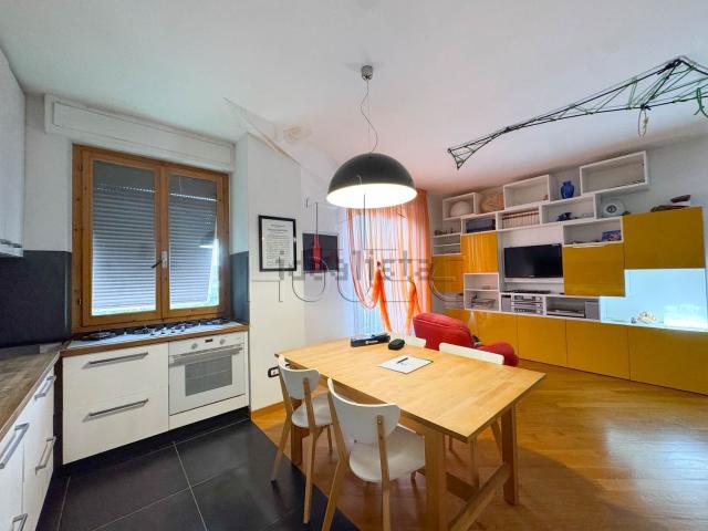 Appartamento in vendita di 80 m² in Via Cipriano Angioloni
