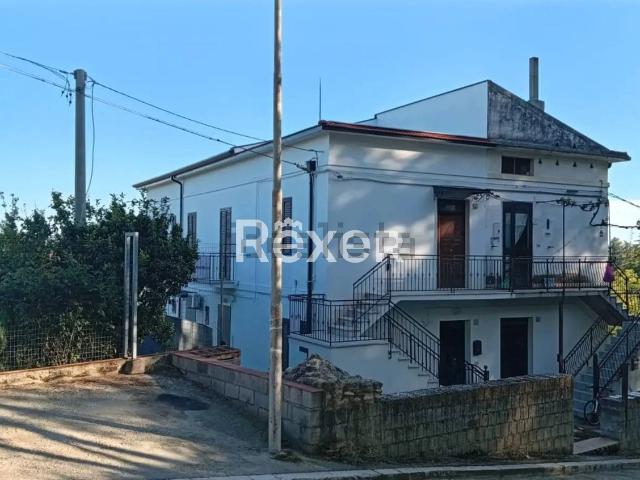 Appartamento in vendita di 80 m² in Via Ciro Menotti