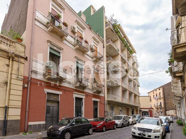 Appartamento in vendita di 80 m² in Via Conte Ruggero, 107