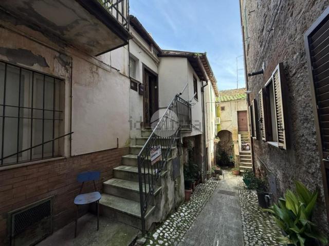 Appartamento in vendita di 80 m² in Via Collevecchio