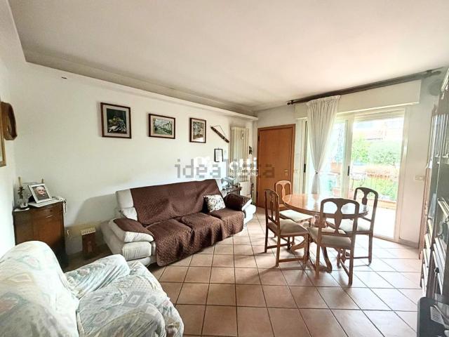 Appartamento in vendita di 80 m² in Via Colombarina