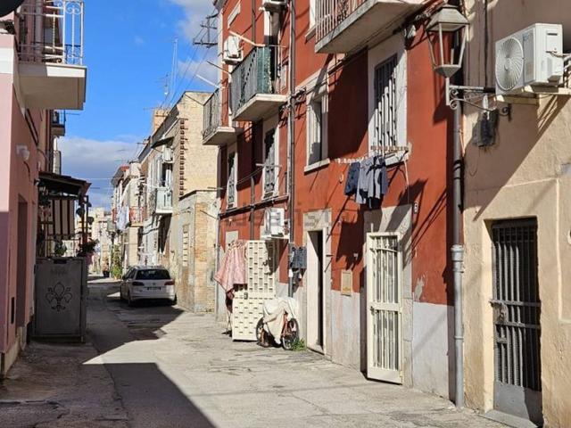 Appartamento in vendita di 80 m² in Via Corona