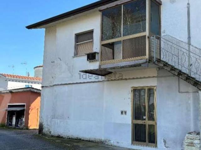 Appartamento in vendita di 80 m² in Via Claudia
