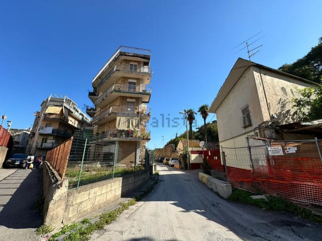 Appartamento in vendita di 80 m² in Via Claudio Galeno