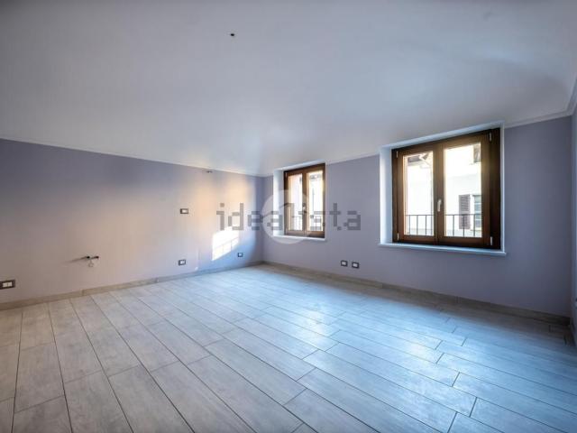 Appartamento in vendita di 80 m² in Via Cristoforo Colombo, 4