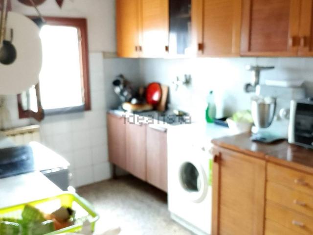 Appartamento in vendita di 80 m² in Via Dante Alighieri, 54