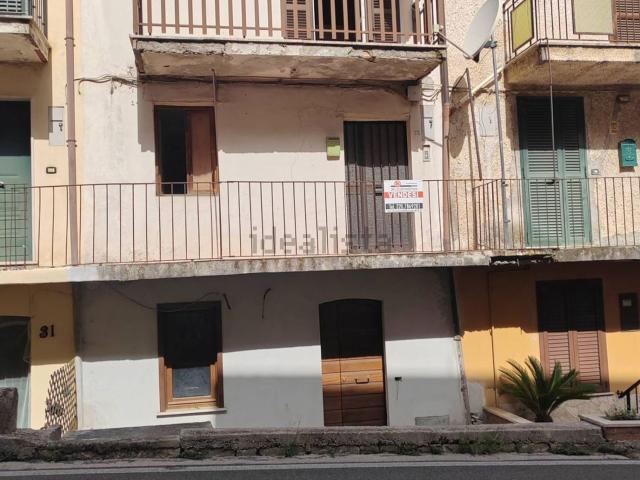 Appartamento in vendita di 80 m² in Via Dante Alighieri