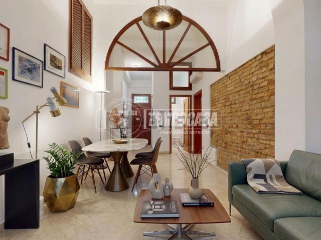 Appartamento in vendita di 80 m² in Via Dario Tassoni, 33