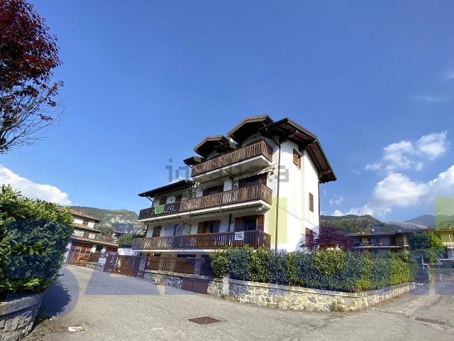 Appartamento in vendita di 80 m² in Via degli Spini