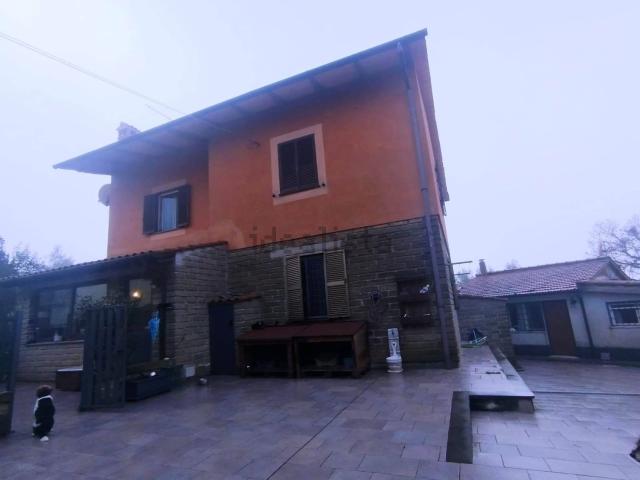Appartamento in vendita di 80 m² in Via dei Butteri