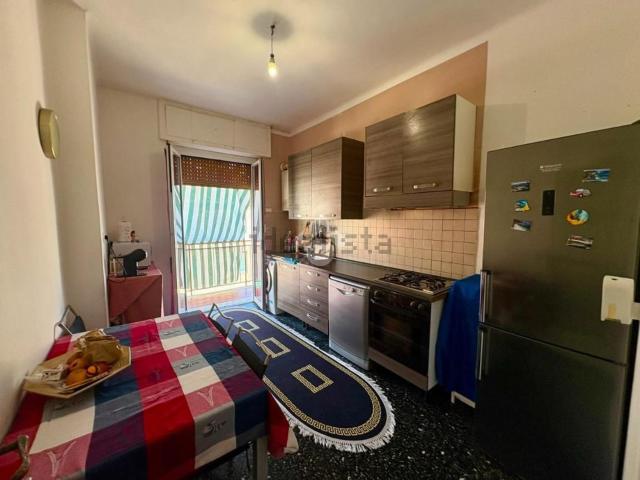Appartamento in vendita di 80 m² in Via dei Sessanta, 20