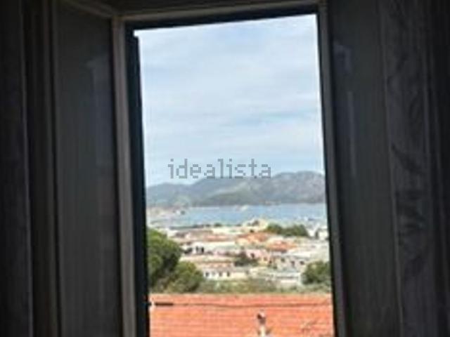 Appartamento in vendita di 80 m² in Via del Brunello, 35