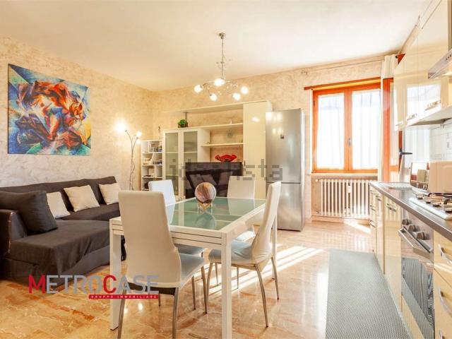 Appartamento in vendita di 80 m² in Via del Lobetto, 24