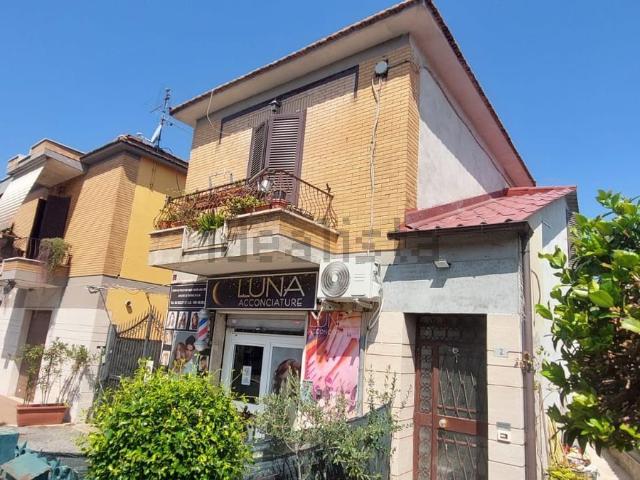 Appartamento in vendita di 80 m² in Via del Mare, 2