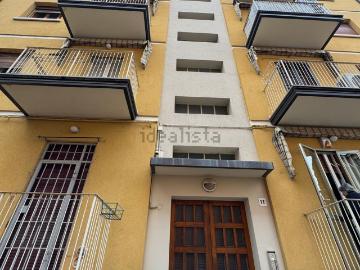 Appartamento in vendita di 80 m² in Via del Triumvirato, 11