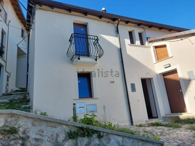 Appartamento in vendita di 80 m² in Via del Vallone, 10