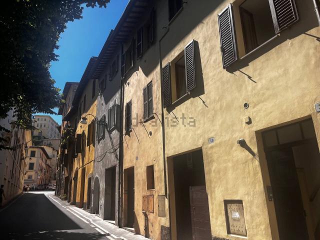Appartamento in vendita di 80 m² in Via dell&apos Anfiteatro