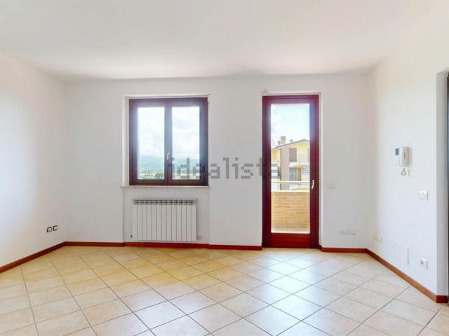 Appartamento in vendita di 80 m² in Via dell&apos Aerostato, 7