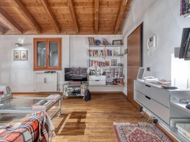 Appartamento in vendita di 80 m² in Via dell&apos Industria, 80