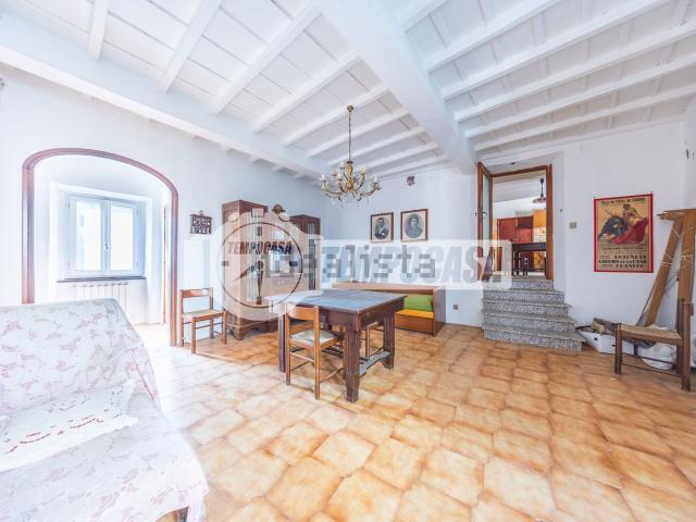 Appartamento in vendita di 80 m² in Via dell&apos Ospedale