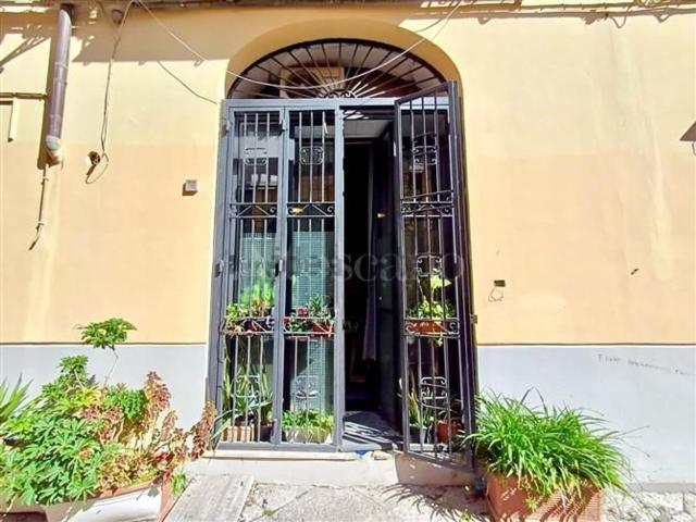 Appartamento in vendita di 80 m² in Via della Vetriera