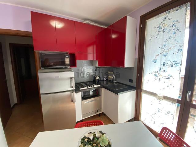 Appartamento in vendita di 80 m² in Via della Bassa, 54