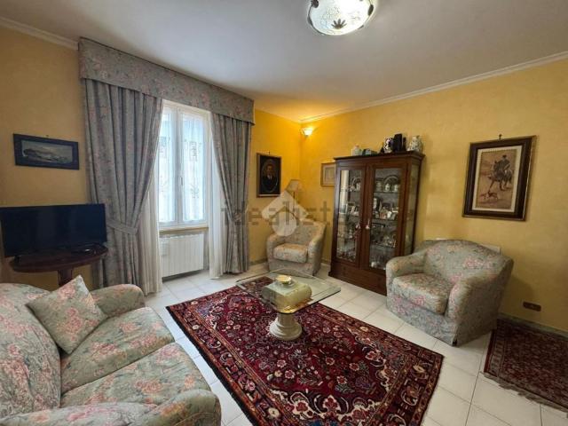 Appartamento in vendita di 80 m² in Via della Libertà, 8