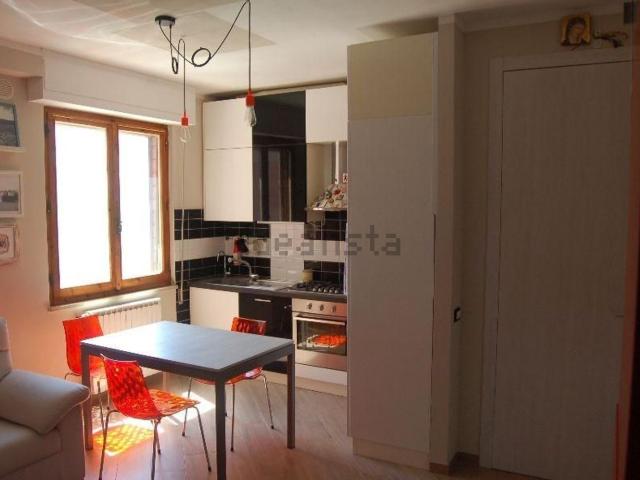 Appartamento in vendita di 80 m² in Via della Magione