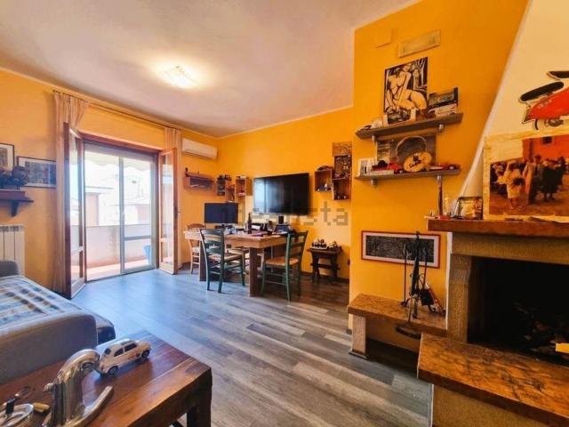 Appartamento in vendita di 80 m² in Via della Resistenza, 3