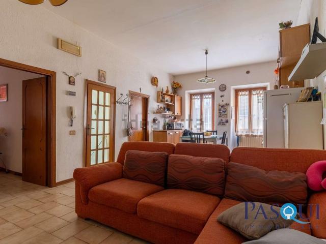 Appartamento in vendita di 80 m² in Via della Rocca, 32