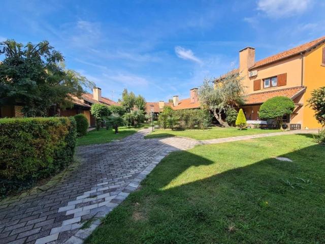 Appartamento in vendita di 80 m² in Via delle Valli