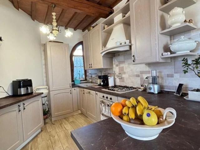 Appartamento in vendita di 80 m² in Via delle Viottole