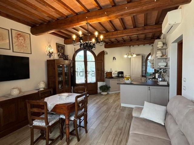 Appartamento in vendita di 80 m² in Via delle Viottole