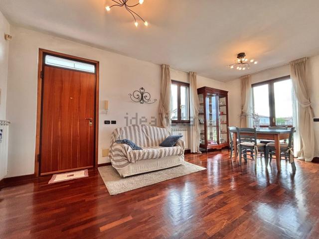 Appartamento in vendita di 80 m² in Via delle Ville Prima