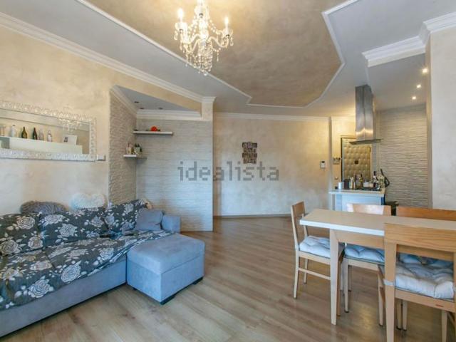 Appartamento in vendita di 80 m² in Via delle Mimose, 10