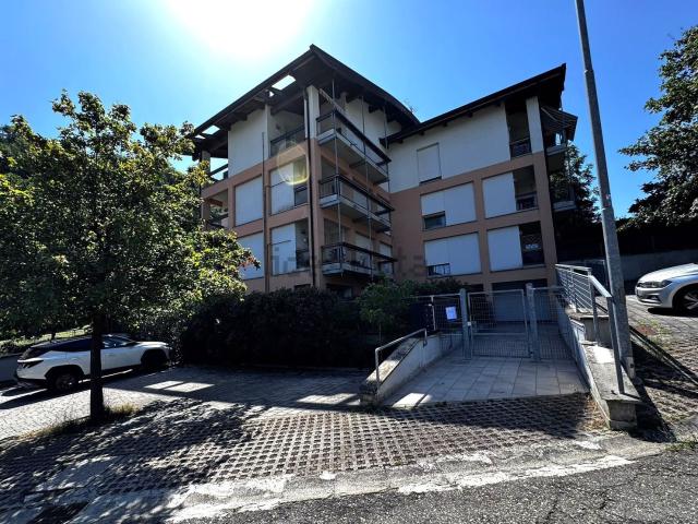 Appartamento in vendita di 90 m² in Via delle Rose, 10