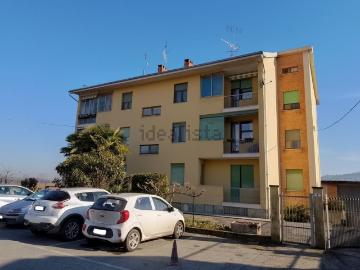 Appartamento in vendita di 80 m² in Via delle Scuole, 8