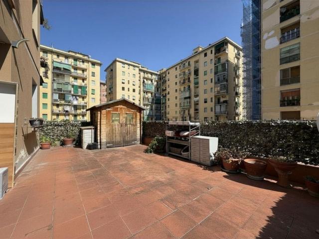 Appartamento in vendita di 80 m² in Via di Novoli
