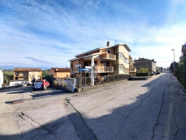 Appartamento in vendita di 80 m² in Via Don Lorenzo Milani, 12