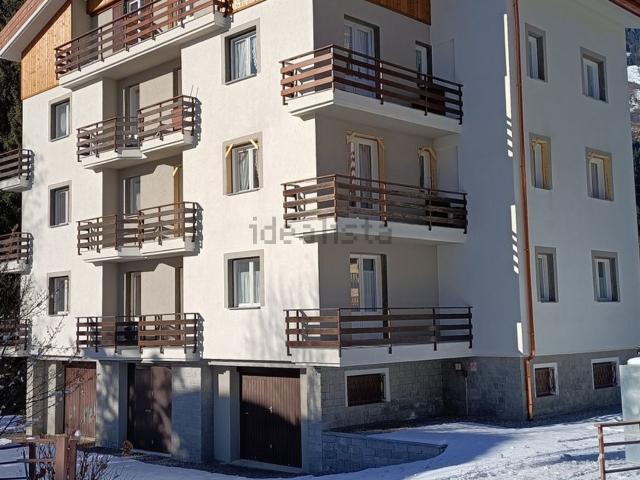 Appartamento in vendita di 80 m² in Via Don Luigi Guanella, 103