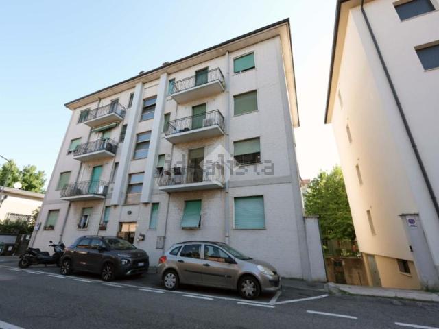 Appartamento in vendita di 80 m² in Via Don Minzoni, 19