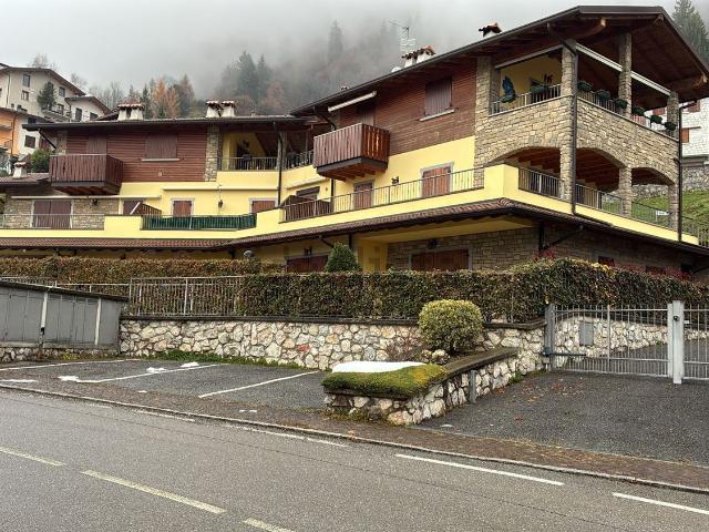 Appartamento in vendita di 80 m² in Via Don Paganelli, 12