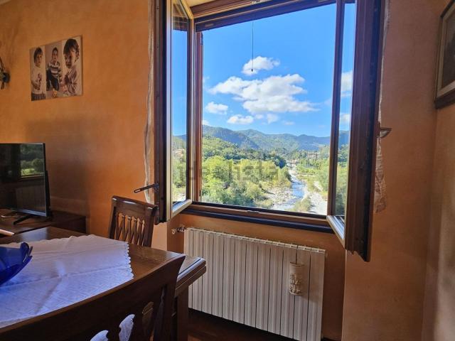 Appartamento in vendita di 80 m² in Via Emilio Mangini