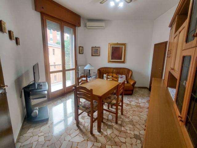 Appartamento in vendita di 80 m² in Via Emilia Levante, 137